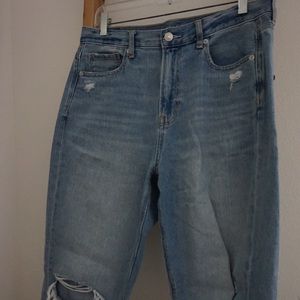 American Eagle Ripped Mom Jeans